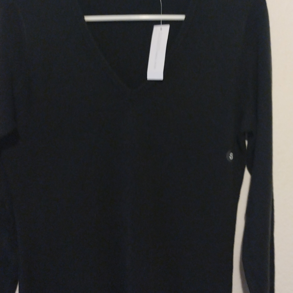 New York & company long sleeve black sweater small